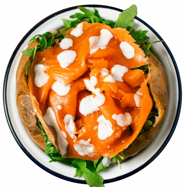 Salmone marinato, crema di yogurt al lime e rucola