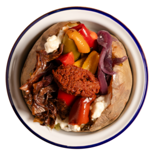 Stracchino, verdure miste (cipolle, peperoni e radicchio) e crema di pomodori secchi